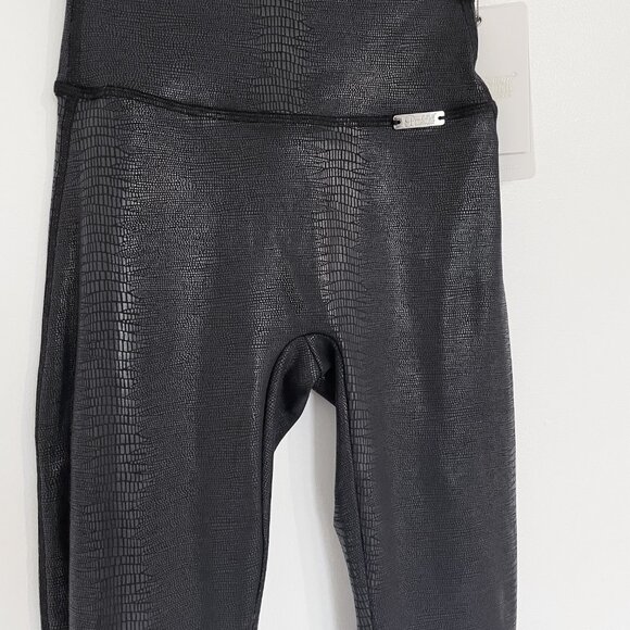 NWT BOMBSHELL SPORTSWEAR Python Shine Legging Black XS - Picture 3 of 7